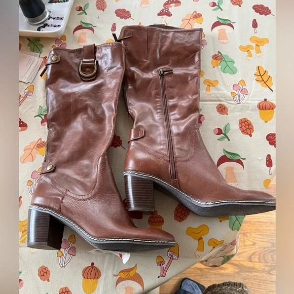 Ann Klein 11 Cognac Brenton Leather Womens size 7 NWT - Picture 1 of 4